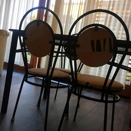דירה Medences Oenallo 4 Fos 2 Legteru, Felszerelt Foeldszinti Apartman, Terasszal, Wi-fivel, 30 Meterre A Strandtol *