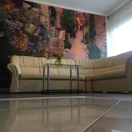 דירה Medences Oenallo 4 Fos 2 Legteru, Felszerelt Foeldszinti Apartman, Terasszal, Wi-fivel, 30 Meterre A Strandtol