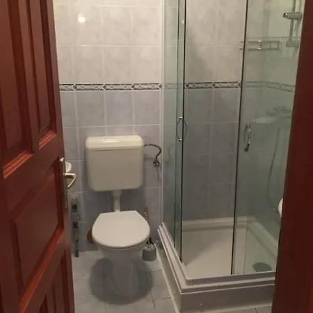 דירה Medences Oenallo 4 Fos 2 Legteru, Felszerelt Foeldszinti Apartman, Terasszal, Wi-fivel, 30 Meterre A Strandtol שיופוק